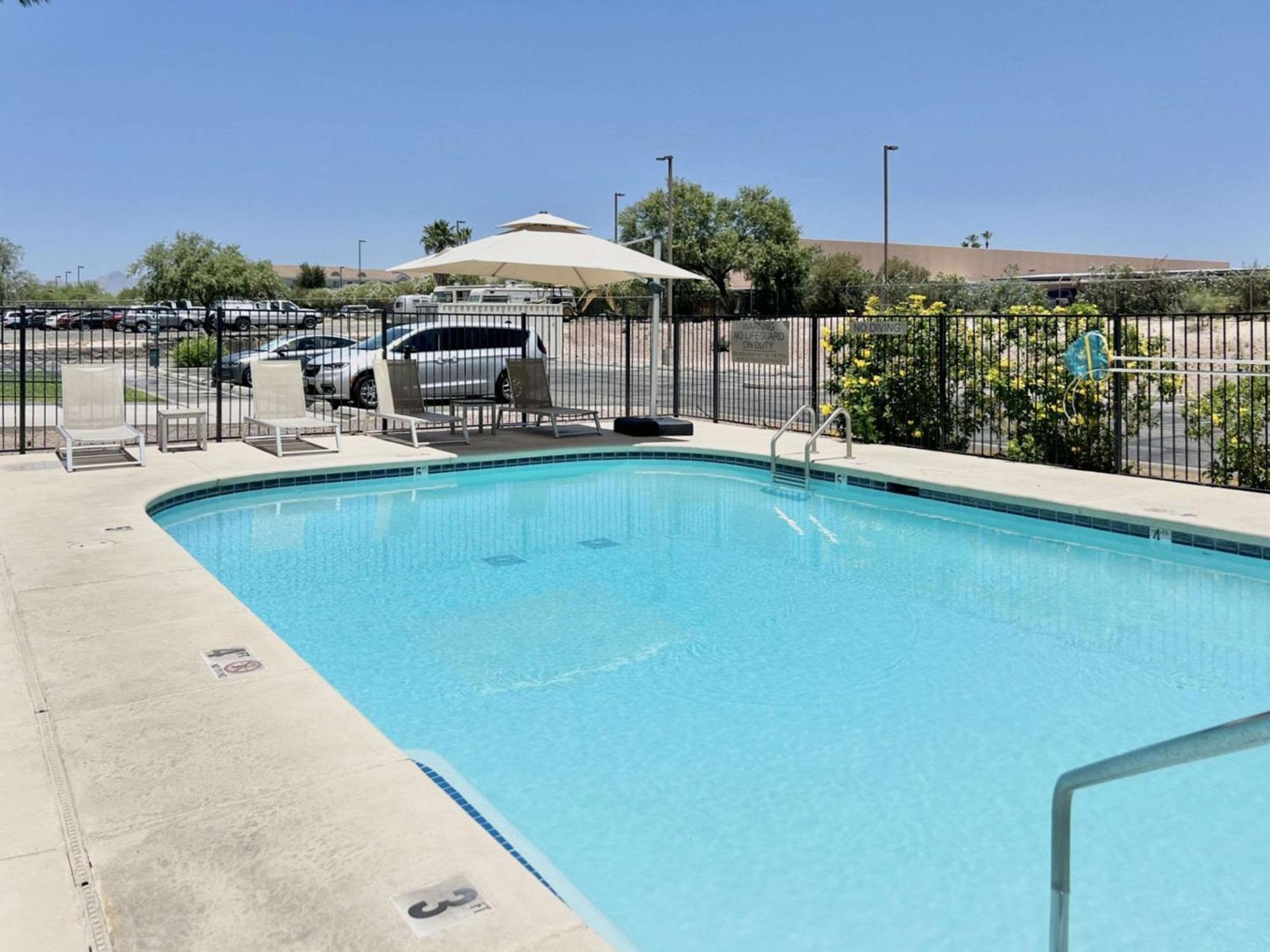 Country Inn & Suites By Radisson, Tucson Airport, Az Bagian luar foto